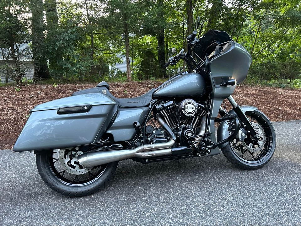 Performance bagger store road glide