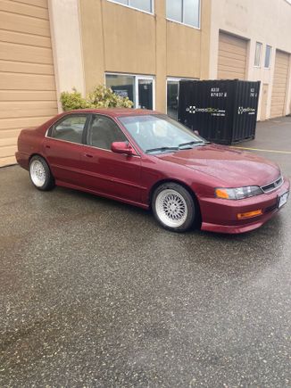 Just got my 1st honda, 1996, inline 4 auto, new brakes, compustar 2 way alarm, aem short ram intake, tein coilovers and shocks, alpine bluetooth and speakers, xxr wheels, falken ziex 205/50r16. Mint interior, original paint, looks good from 50 ft.