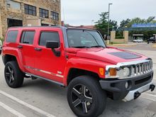 This is a photo of the Hummer H3, 2008 that I am trying to sell in Kansas City Kansas. I am looking for 5k as there has been a long line of brand new pieces in the vehicle. The vehicle starts but has a problem in the electric that creates a flashing sign. Overall I would love to talk more about my vehicle. A good phone number is 6202454111