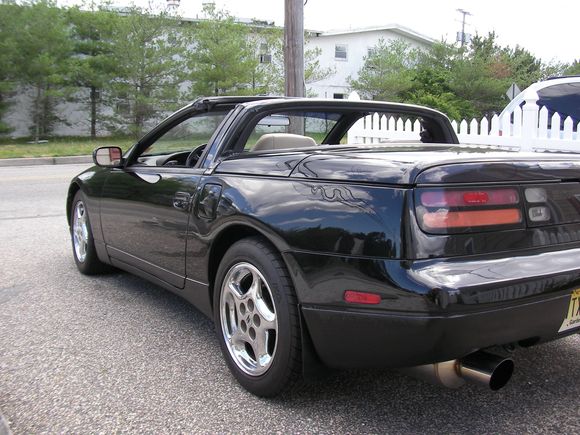 MY 300 ZX009