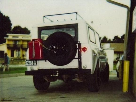 68 Scout 800