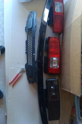 OEm Tailights Vs. Tinted Tailights