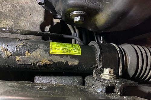 This area was covered in fluid before I wiped it up to see that tag and take the picture