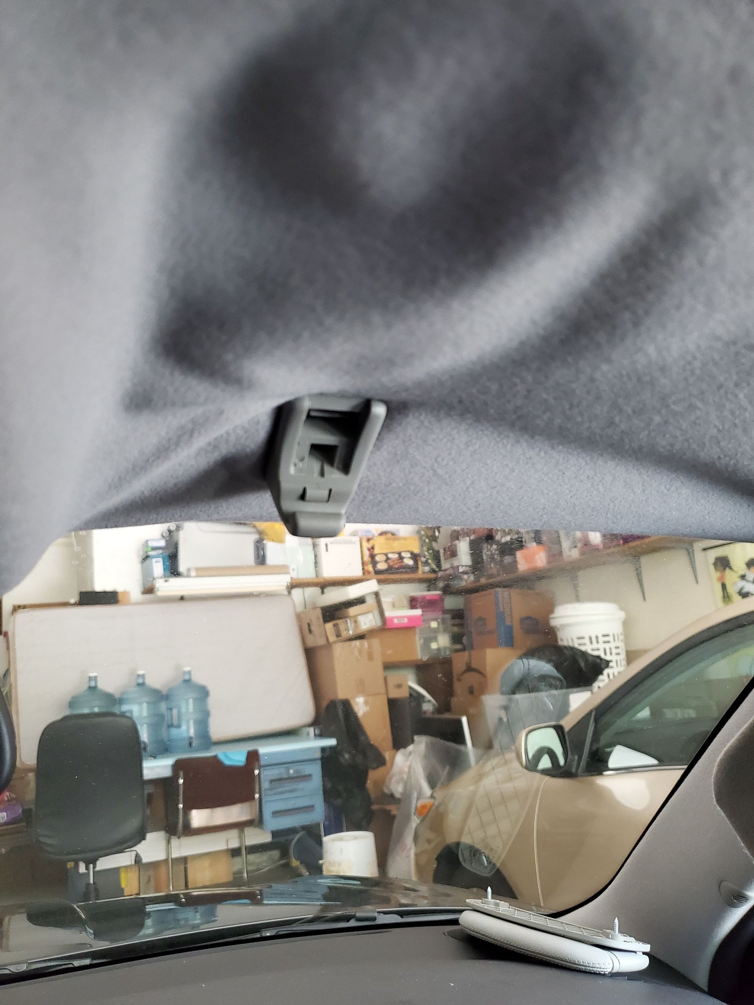 Removing the sun visor holder Jaguar Forums Jaguar Enthusiasts Forum