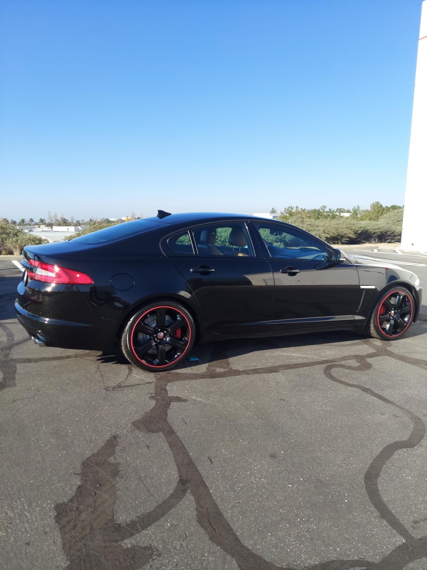 2015 Jaguar XF - 2015 Jaguar XF Supercharged 5.0 - Used - VIN SAJWA0HP9FMU76632 - 22,000 Miles - 8 cyl - 2WD - Automatic - Sedan - Black - Foothill Ranch, CA 92610, United States