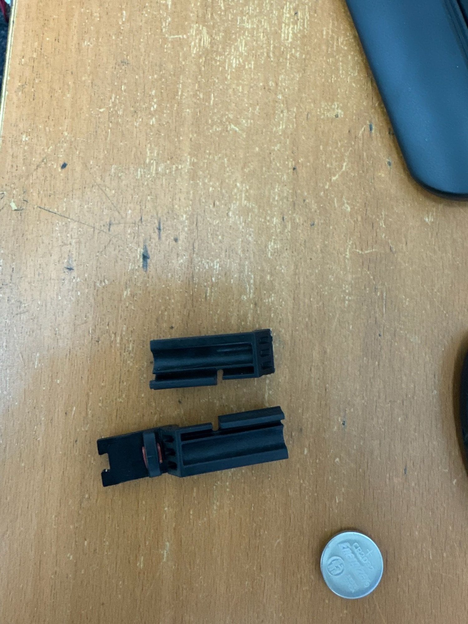 Broken slider clips