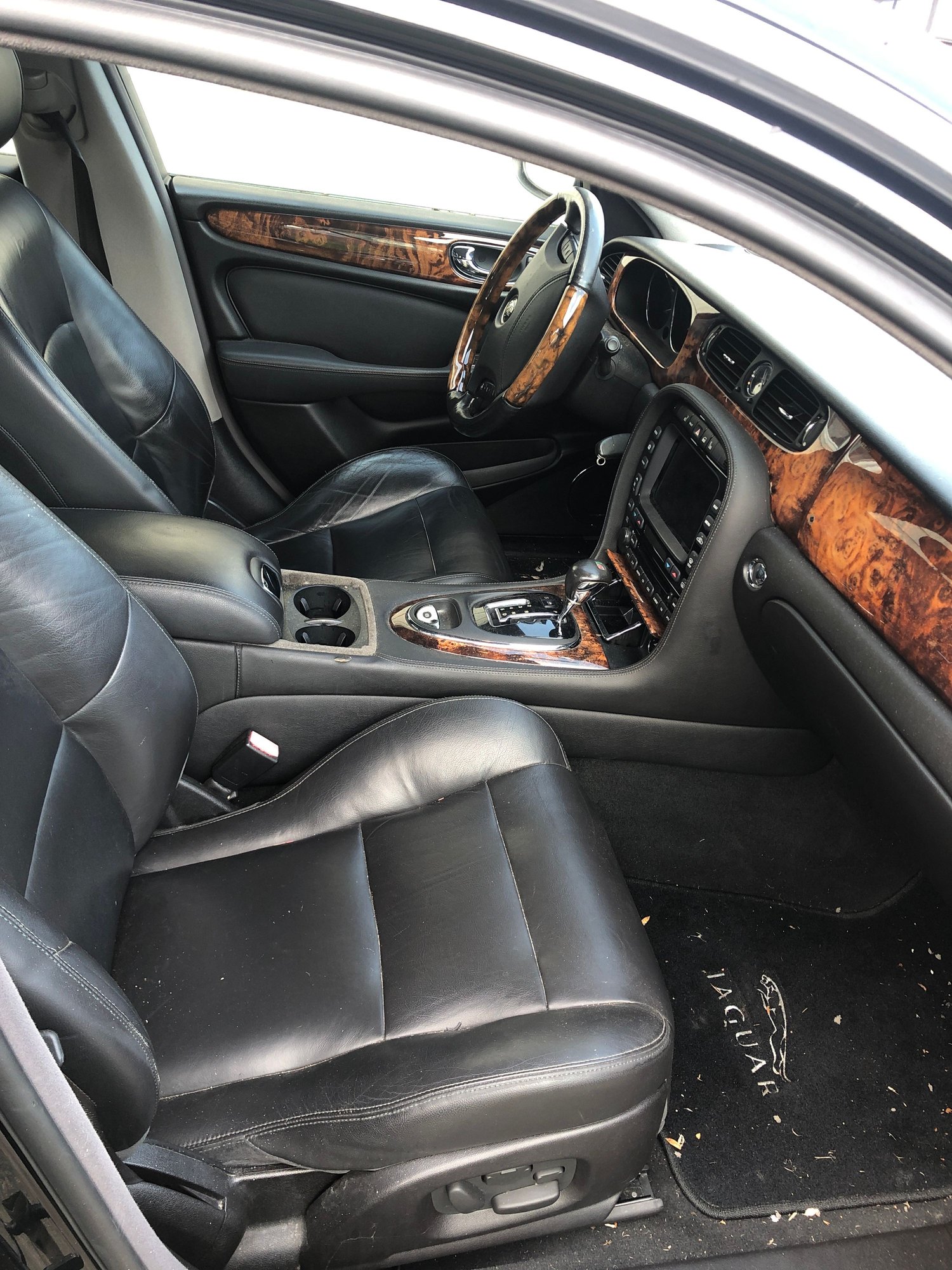 2004 Jaguar XJR - 04 xjr black on black 103k miles $4000.00 - Used - VIN xxxxxxxxxxxx27736 - 103,000 Miles - 8 cyl - 2WD - Automatic - Sedan - Black - Sandusky, OH 44870, United States