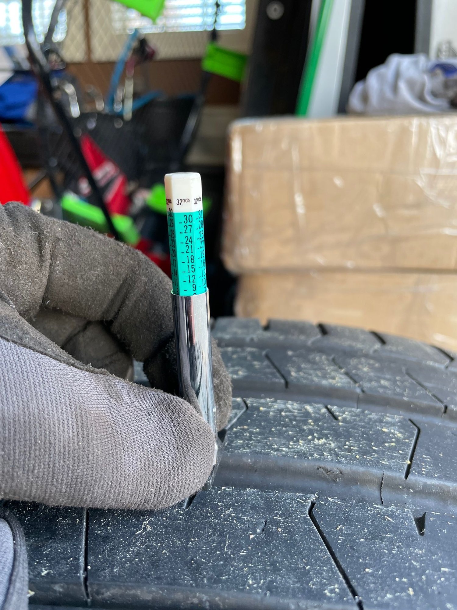 Wheels and Tires/Axles - Cyclone 20" Wheel and Tire Set including "Growler" Etched Black Lug Nut Set - Used - 2015 to 2020 Jaguar F-Type - Washington Twp., MI 48094, United States