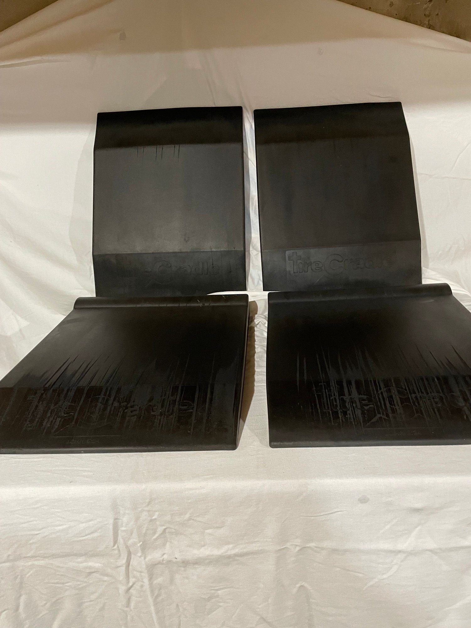 Wheels and Tires/Axles - Tire cradles - Used - Louisville, KY 40222, United States