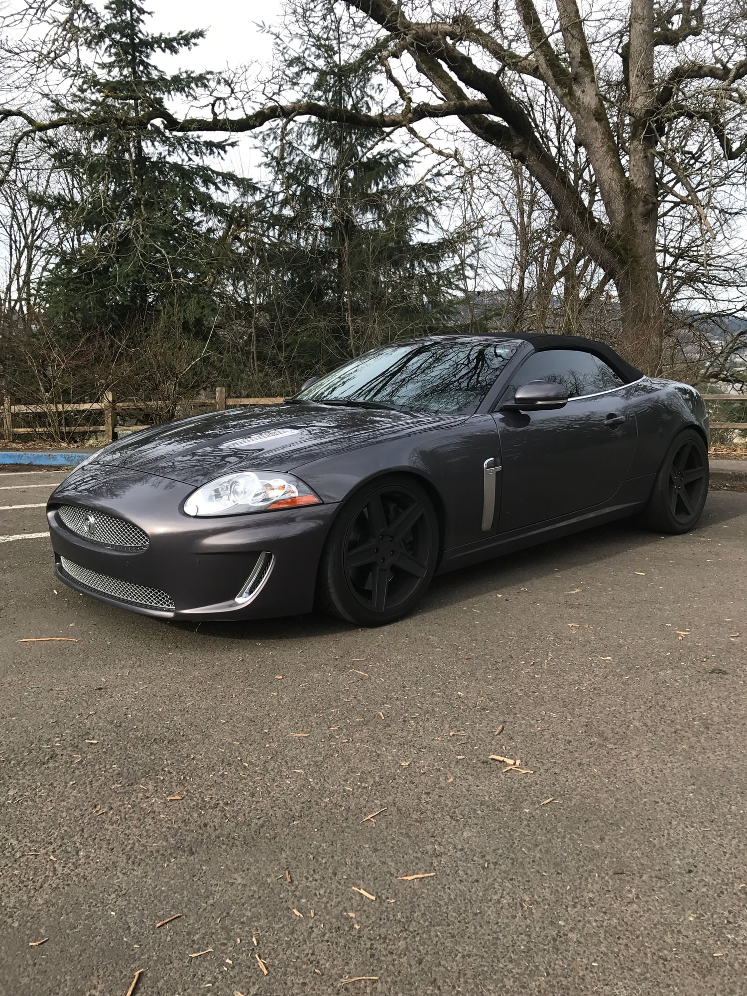 2010 Jaguar XKR - 2010 XKR Convertible - Used - VIN SAJWA4EC8AMB38627 - 108,000 Miles - 8 cyl - 2WD - Automatic - Convertible - Gray - Portland, OR 97202, United States