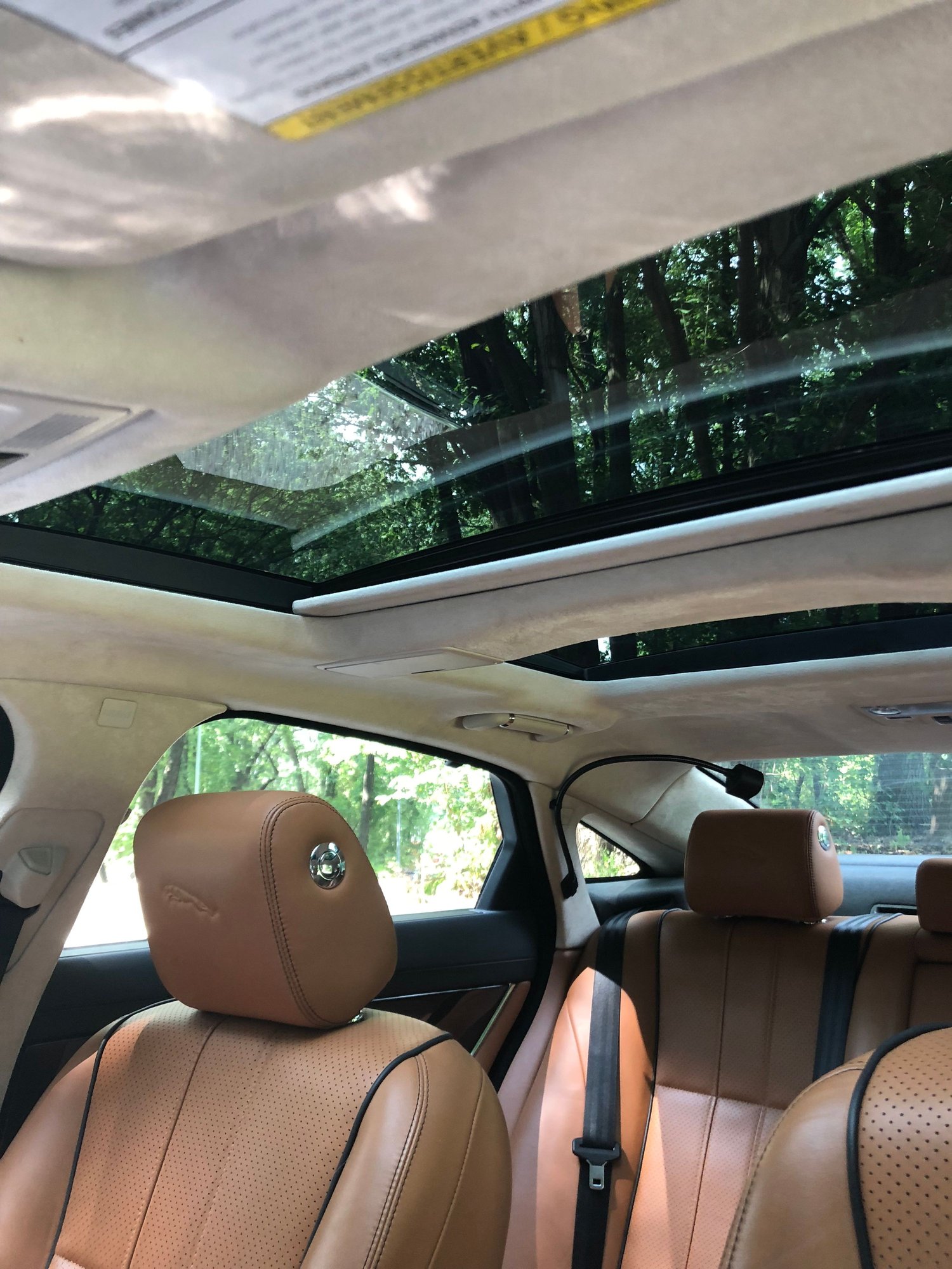2014 Jaguar XJ - ***2014 Jaguar XJ-L Portfolio AWD *** - Used - VIN SAJWJ2GD0E8V71736 - 80,000 Miles - 6 cyl - AWD - Automatic - Sedan - Gray - Woodhaven, NY 11421, United States