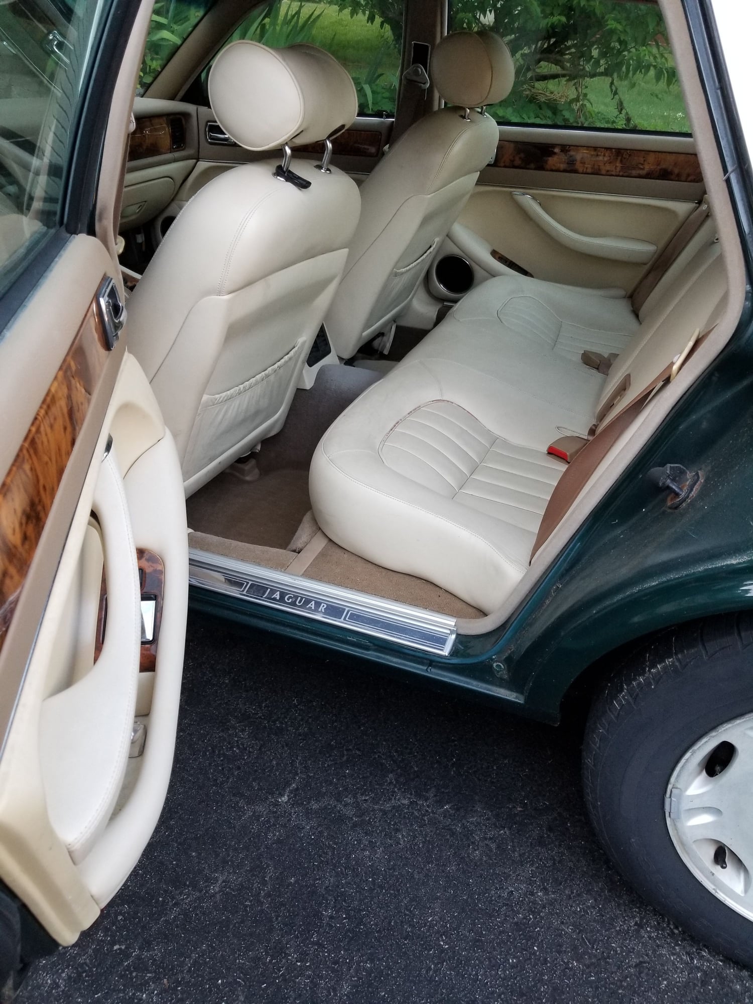 1996 Jaguar XJ6 - 1996 XJ6 Jaguar, British Racing Green, runs, but needs work. - Used - VIN SAJHX1244TC772333 - 166,000 Miles - 6 cyl - 2WD - Automatic - Sedan - Other - Montrose, NY 10548, United States