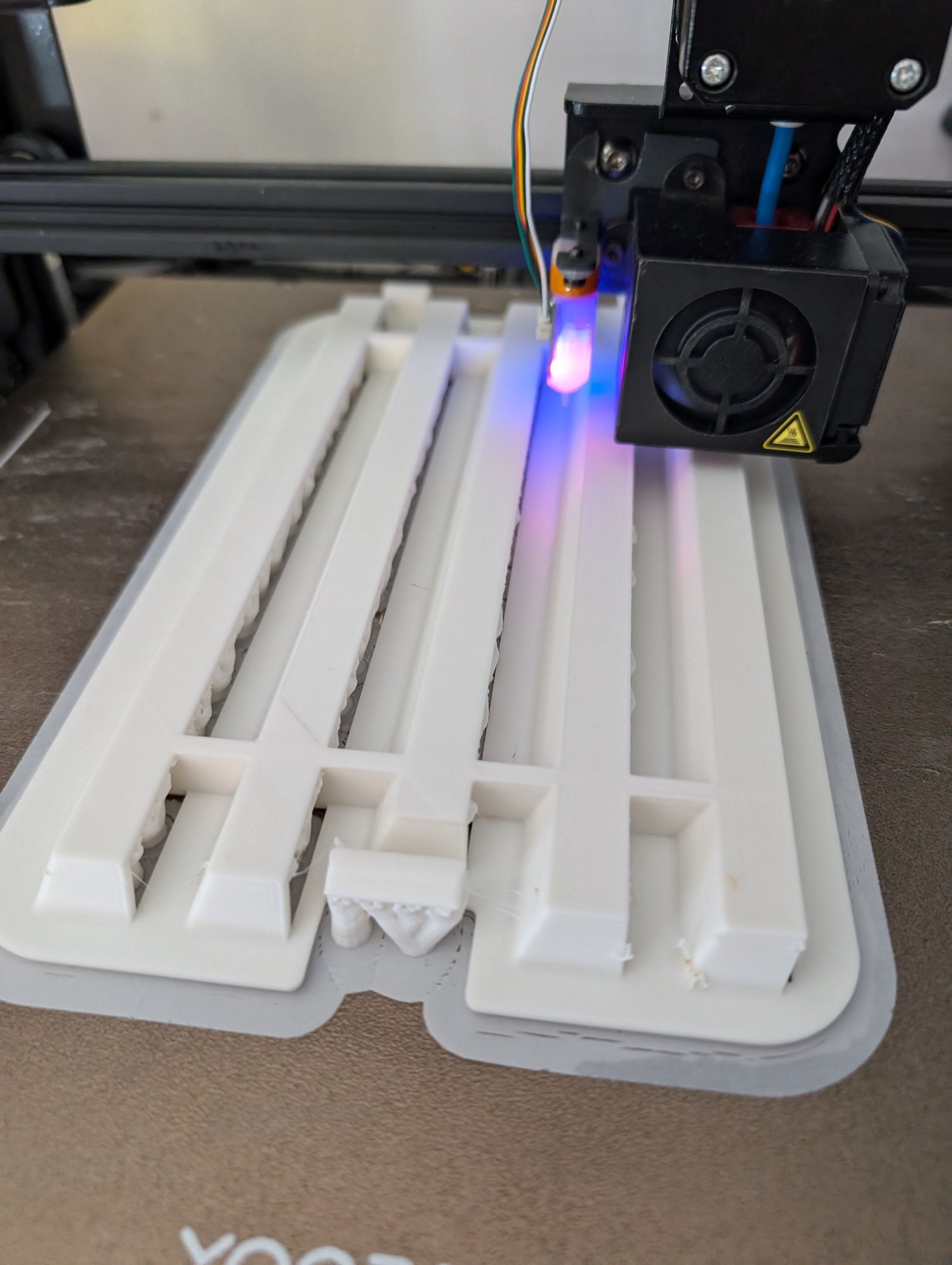First test print of the inner vent for the trunk.