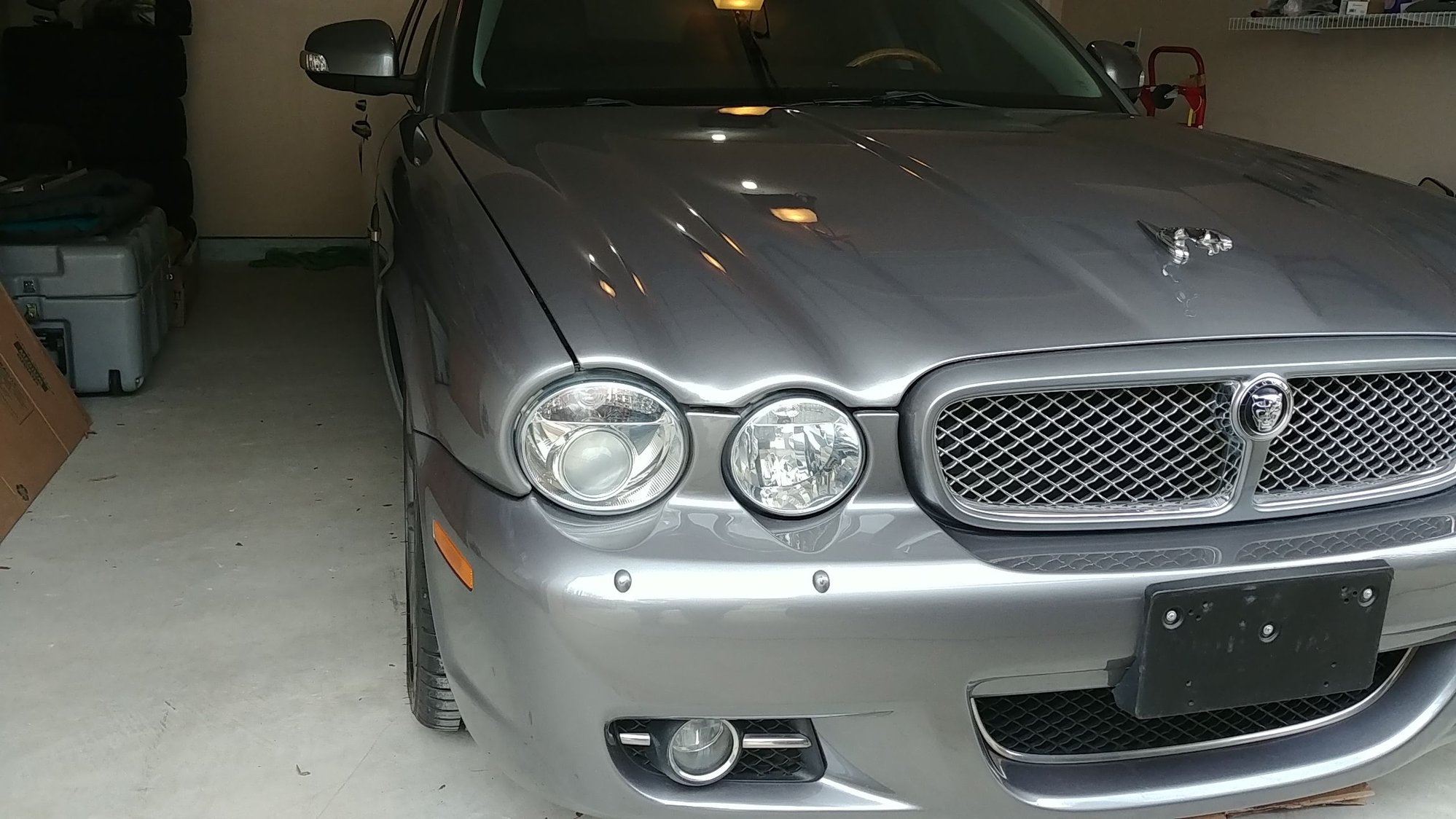 2008 Jaguar XJ8 - Super Clean 2008 XJ with Extras!! - Used - VIN SAJWA71B48SH28022 - 64,820 Miles - 8 cyl - 2WD - Automatic - Sedan - Gray - Severn, MD 21144, United States