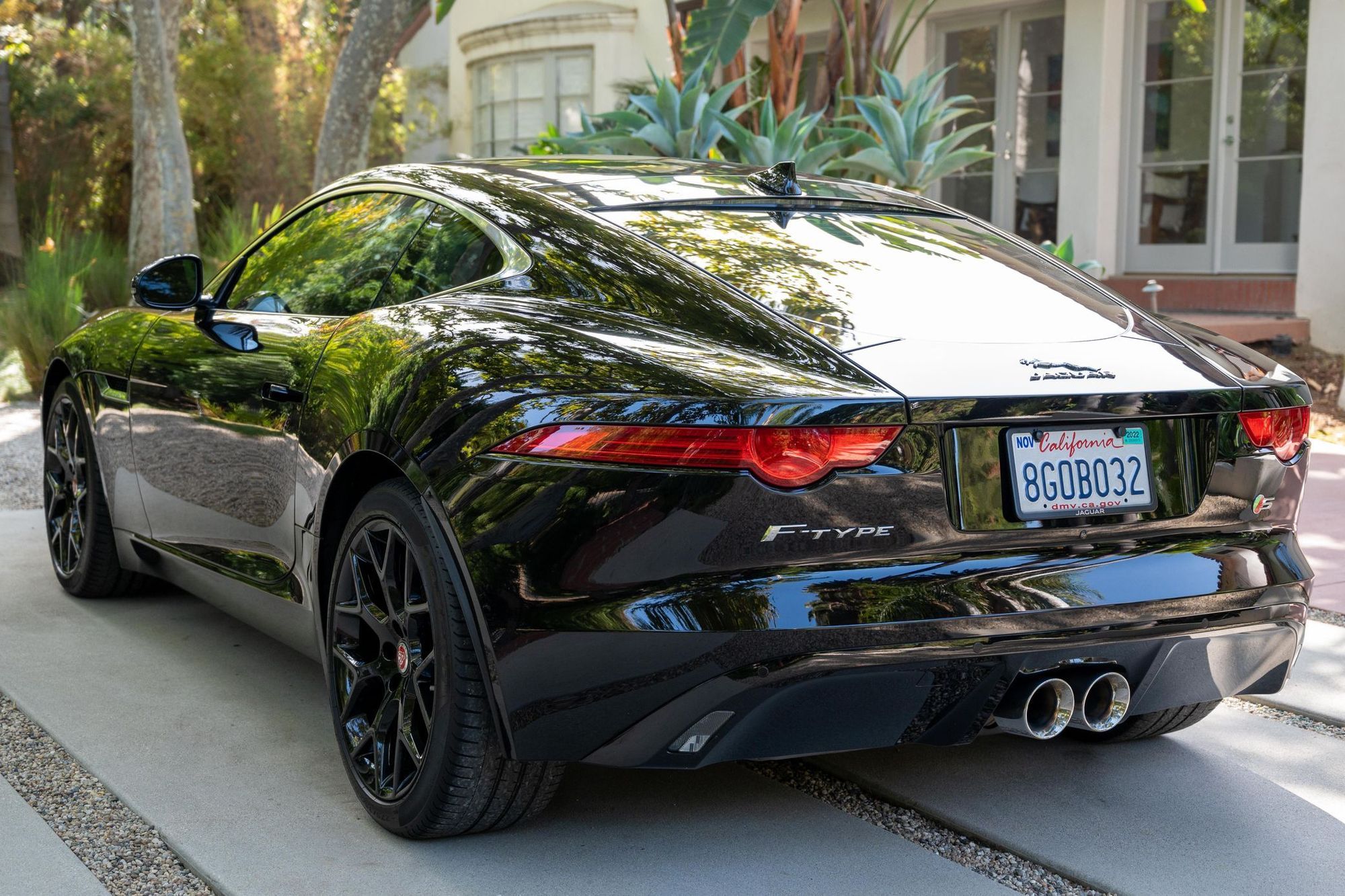 2016 Jaguar F-Type - 2016 Jaguar F-Type S RWD Manual - Used - VIN SAJWB6BC1G8K29914 - 22,850 Miles - 6 cyl - 2WD - Manual - Coupe - Black - Los Angeles, CA 90094, United States
