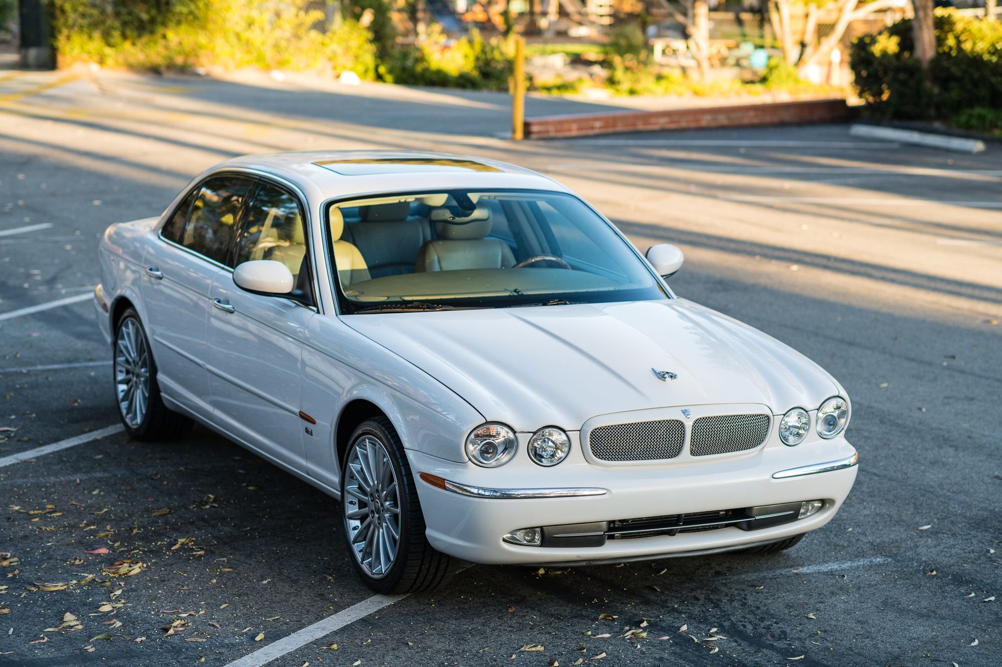 2004 Jaguar XJR - 2004 Jaguar XJR with Significant Recent Maintenance - Used - Redondo Beach, CA 90278, United States
