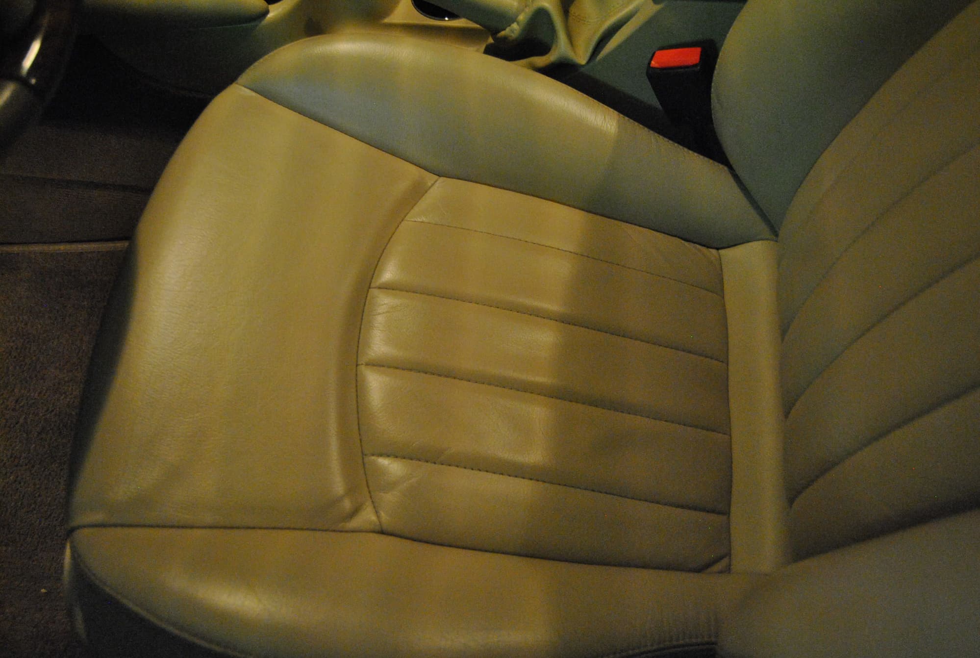 Meguiar's - Whether your leather interior is brand-new, or more like a  finely aged baseball glove, there's no easier, more effective way to deep  clean and nourish. This one-two system in our