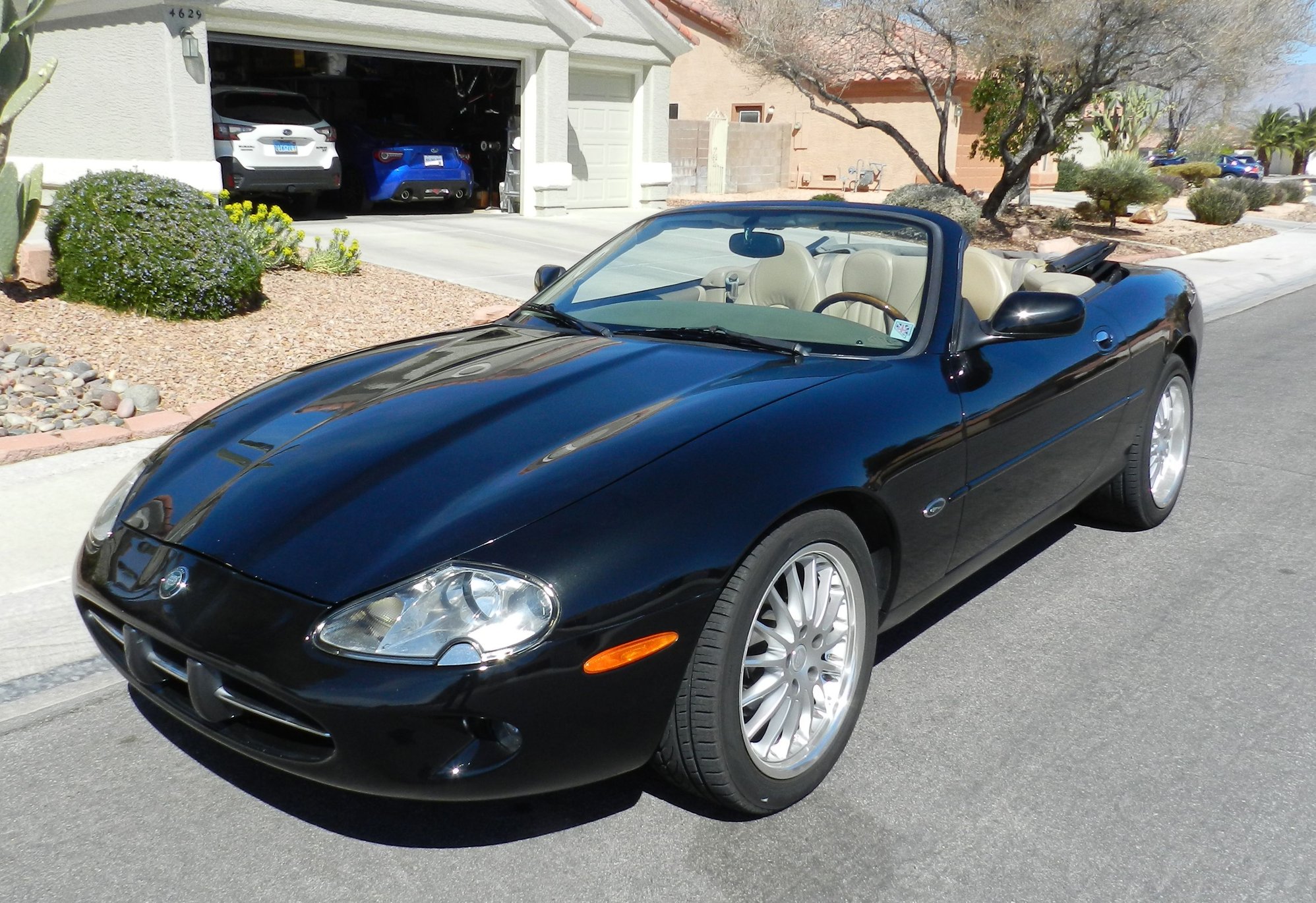 1998 Jaguar XK8 - 98 Jaguar XK8 Upgrades Are Done - Used - VIN SAJGX2244WC018659 - 95,000 Miles - 8 cyl - 2WD - Automatic - Convertible - Beige - Las Vegas, NV 89130, United States