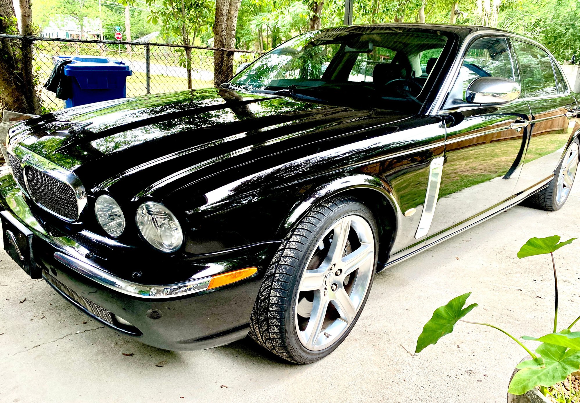 2006 Jaguar Super V8 - Extraordinarily RARE 2006 Jaguar Super V8 Portfolio - Used - VIN SAJWA86C76TG50589 - 174,600 Miles - 8 cyl - 2WD - Automatic - Sedan - Black - Columbus, GA 31904, United States