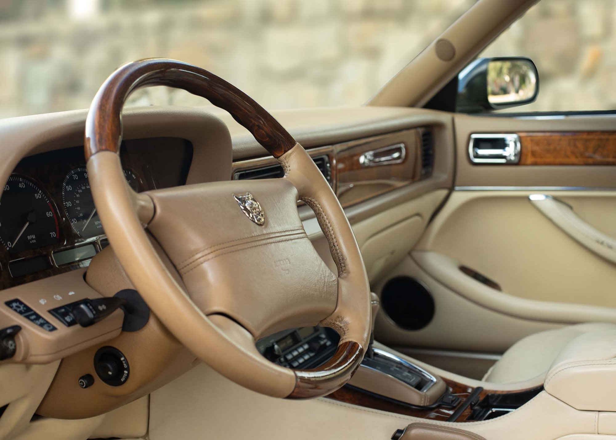 1996 Jaguar Vanden Plas - Has a Soul! 1996 Jaguar VP - Clean, AutoCheck=57, Beautiful color - Jade, - Used - VIN SAJKX6246TC784440 - 6 cyl - 2WD - Automatic - Sedan - Other - Garland, TX 75044, United States