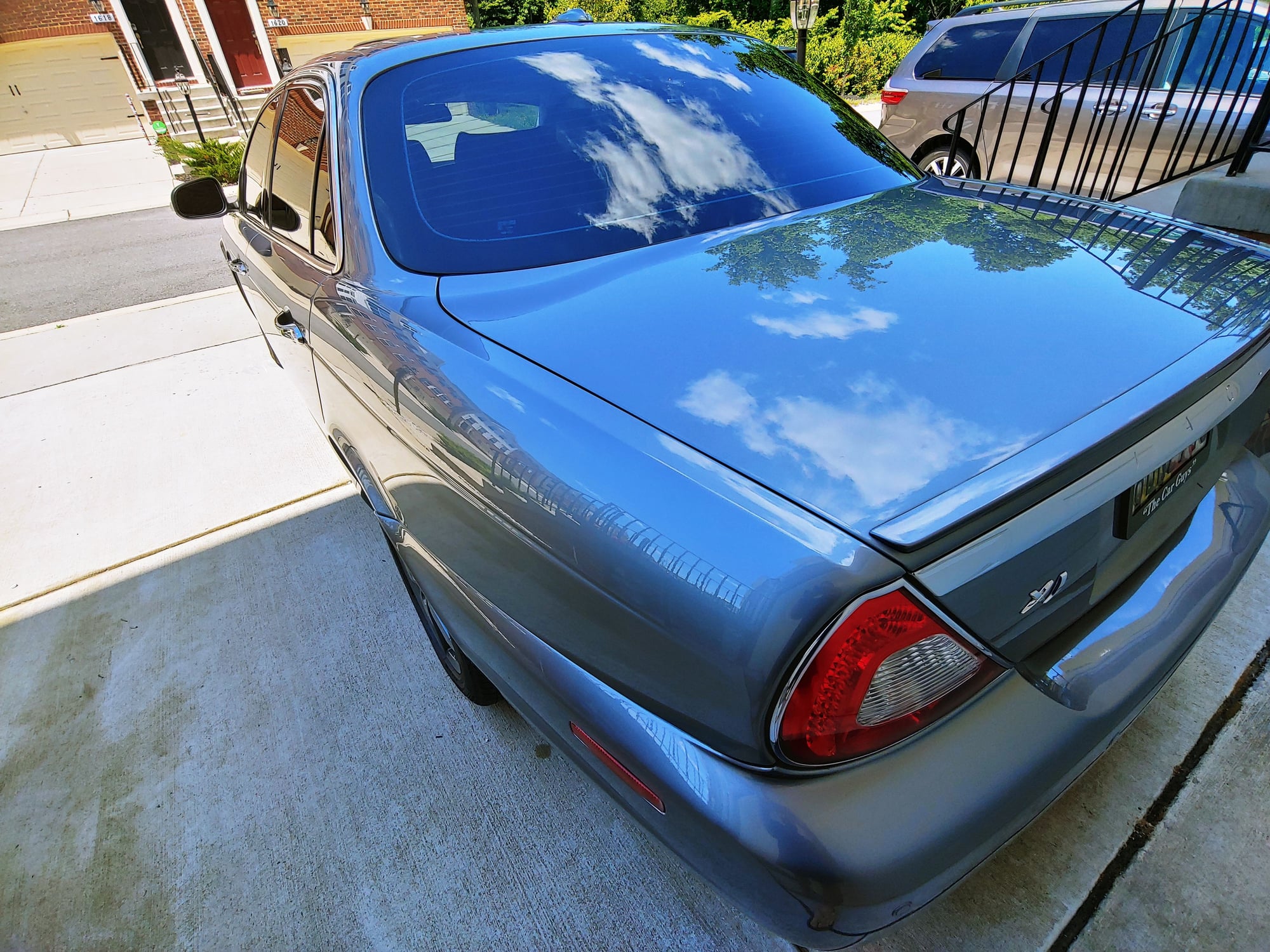 2008 Jaguar XJ8 - Super Clean XJ with Extras - Used - VIN SAJWA71B48SH28022 - 66,500 Miles - 8 cyl - 2WD - Automatic - Sedan - Gray - Severn, MD 21144, United States