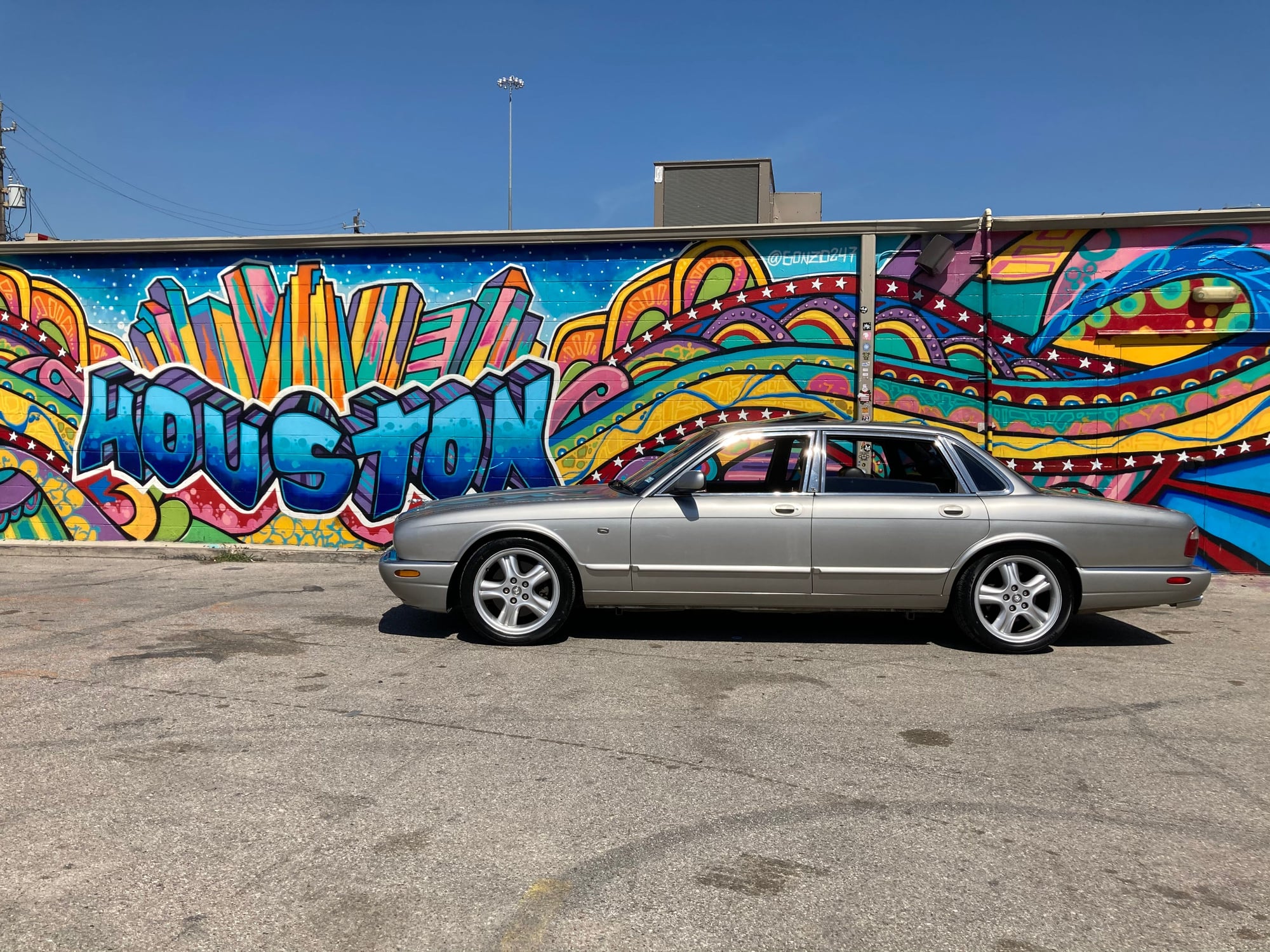 1999 Jaguar XJR - 99 XJR in Houston. - Used - VIN Sajpx1848xc860777 - 76,800 Miles - 8 cyl - 2WD - Automatic - Sedan - Silver - Houston, TX 77078, United States