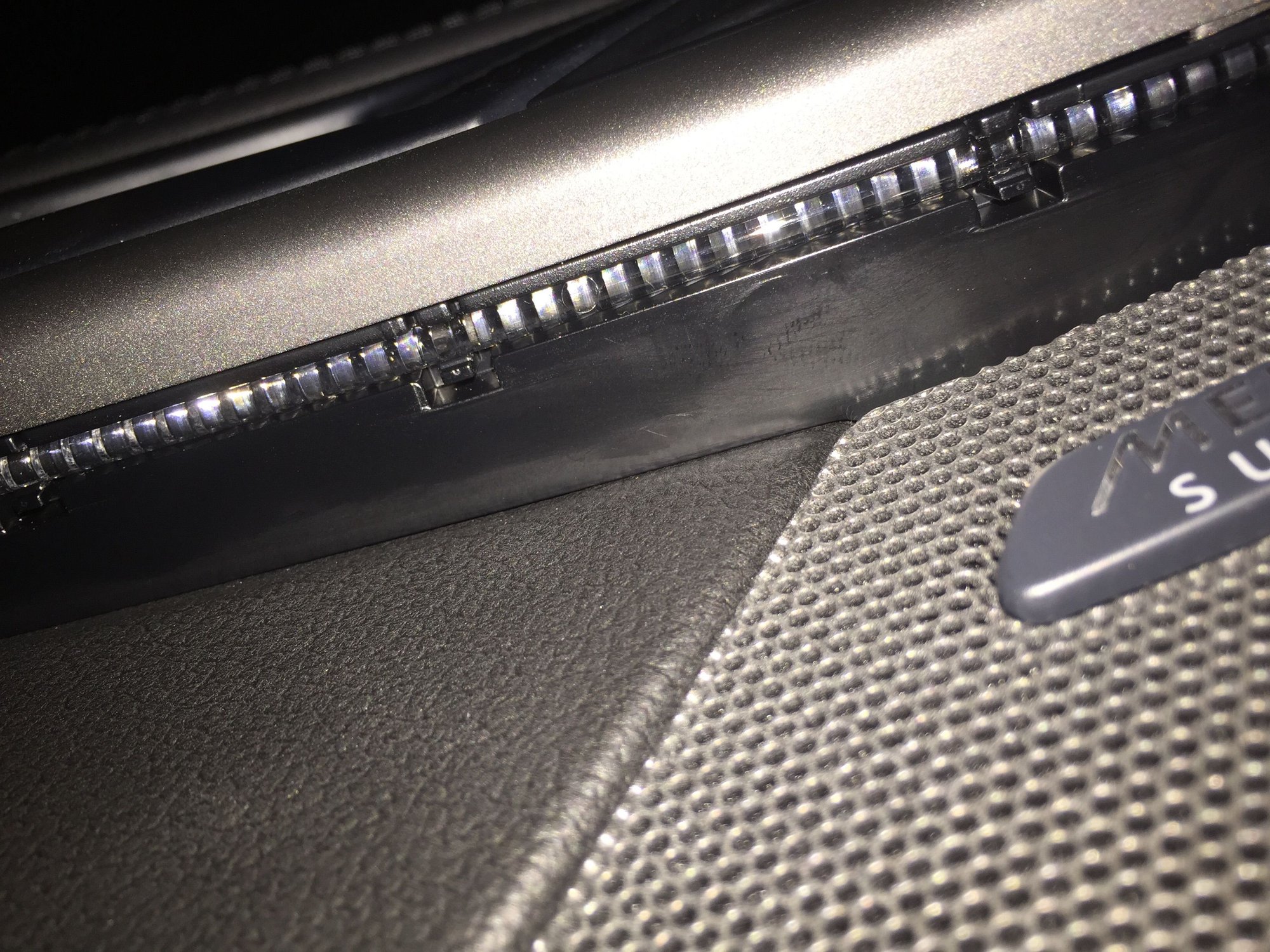 Adding ambient lighting to Ftype interior, input helpful Jaguar