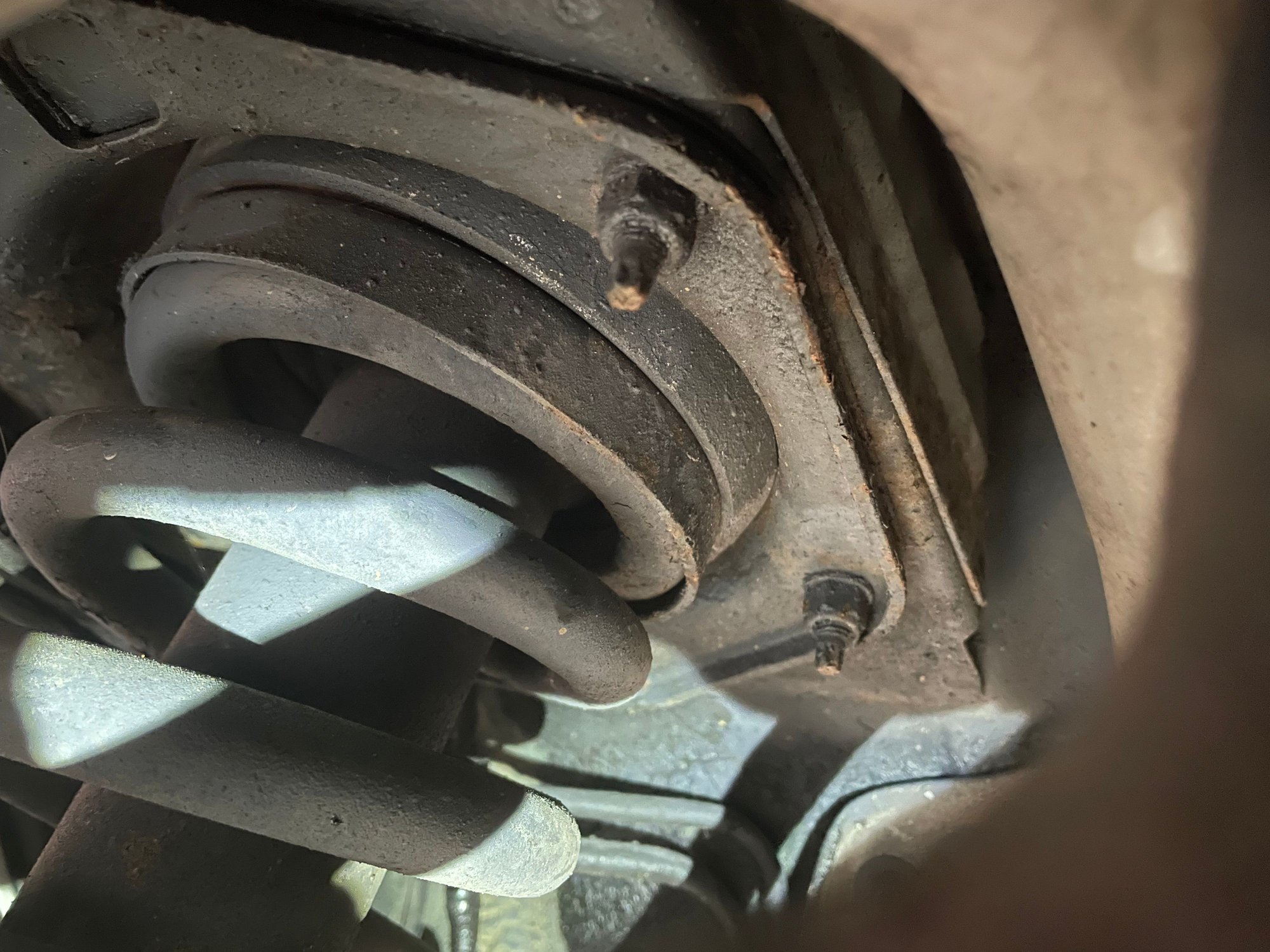 Rear suspension dropped on one side Jaguar Forums Jaguar