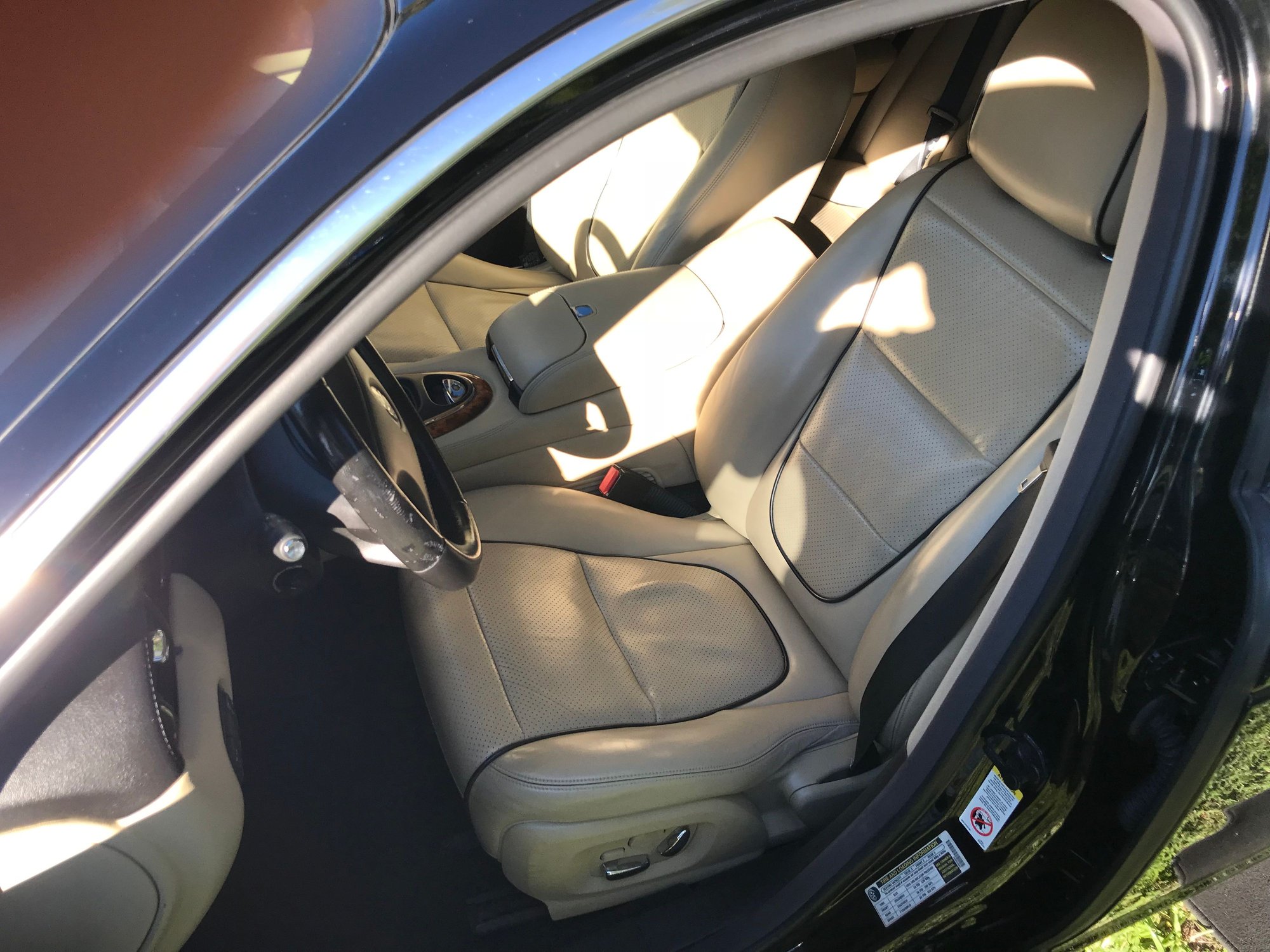 2008 Jaguar XJR - Scarce 2008 Jaguar XJR - Used - VIN SAJWA73C38TH19067 - 103,000 Miles - 8 cyl - 2WD - Automatic - Sedan - Black - Seminole, FL 33776, United States