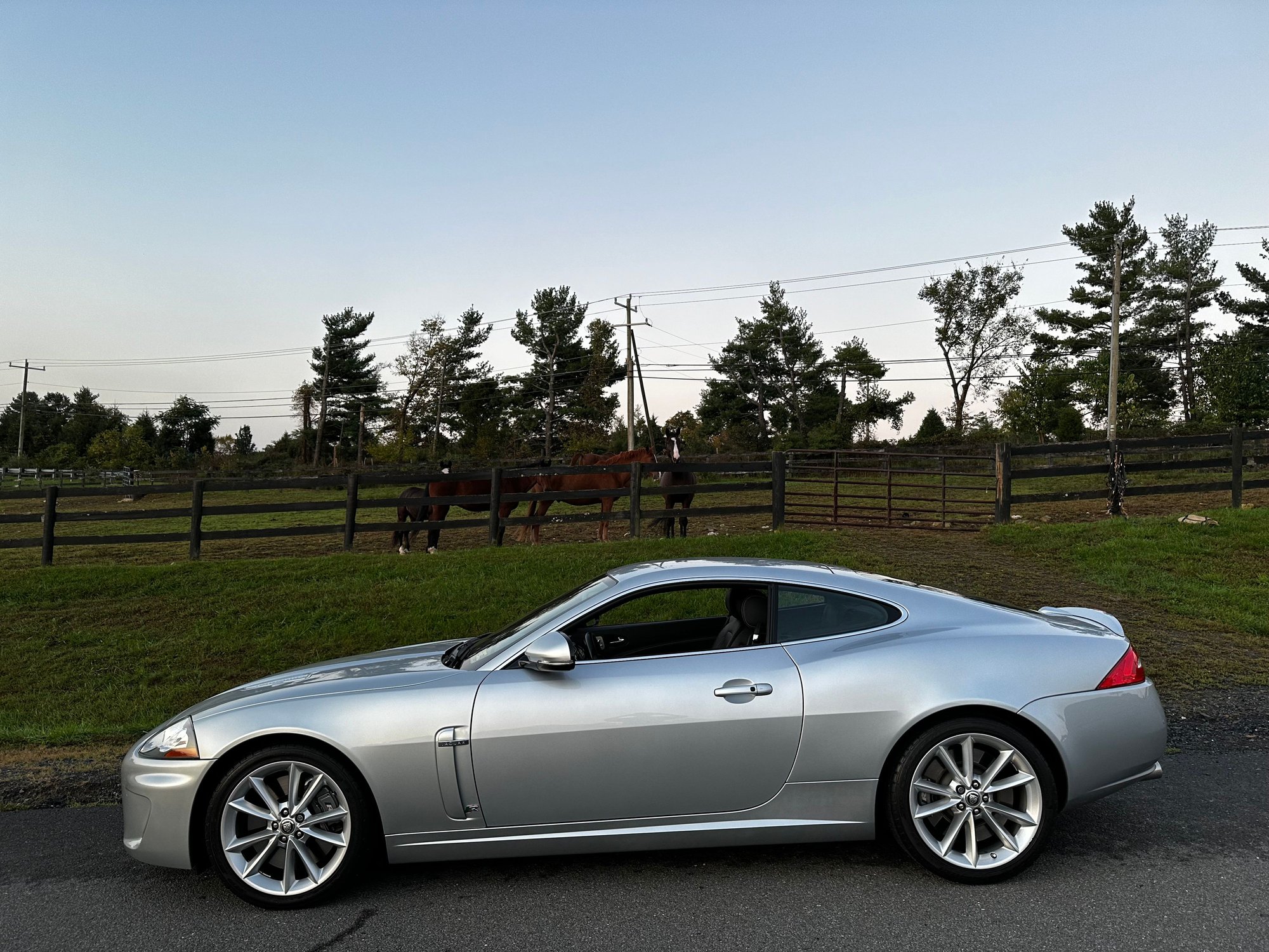 2010 Jaguar XKR - 2010 XKR with 11,500 miles - for Collectors - Used - VIN SAJWA4dc5AMB38800 - 8 cyl - 2WD - Automatic - Coupe - Silver - Leesburg, VA 20176, United States