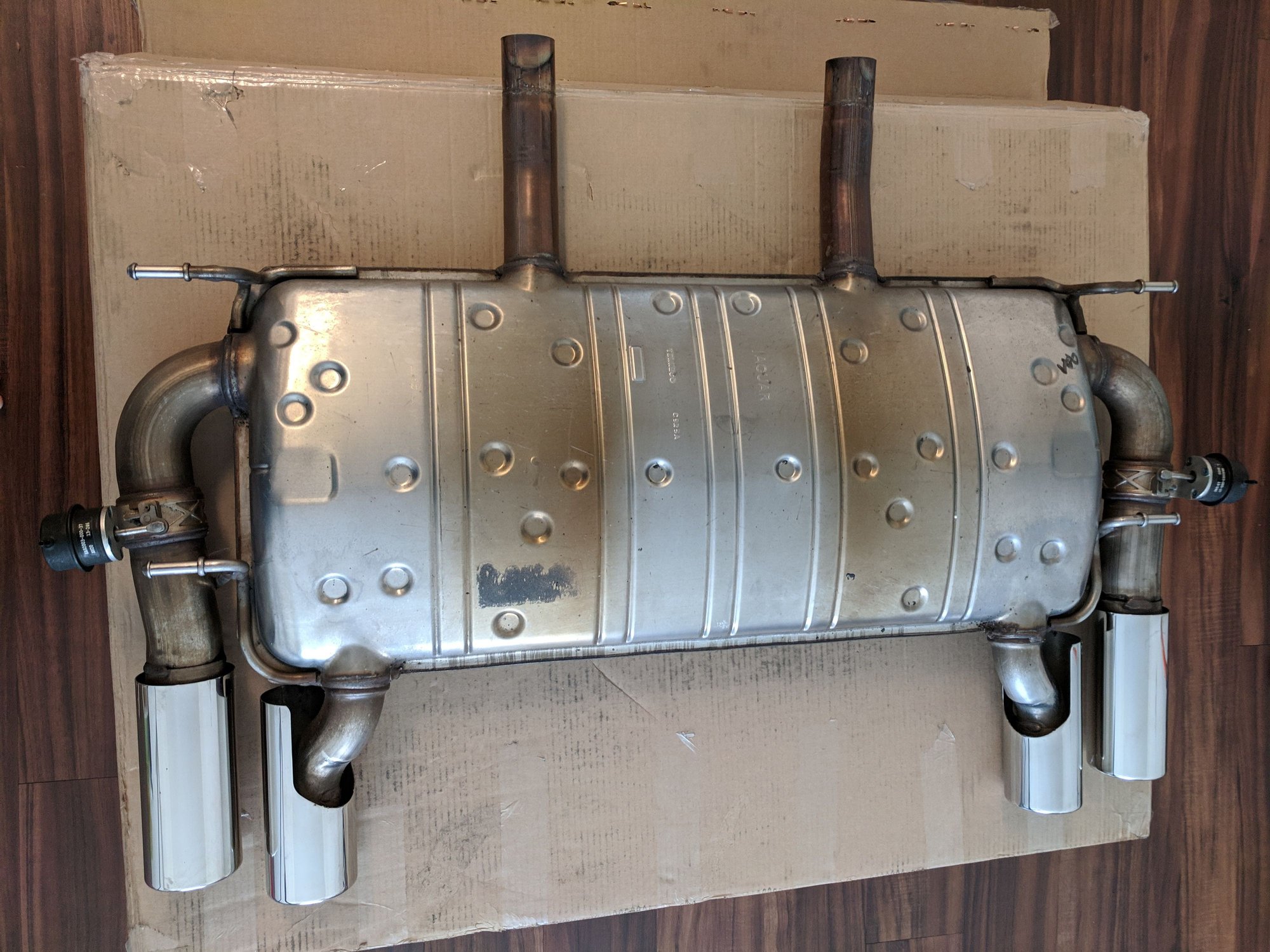 Engine - Exhaust - Jaguar F-Type V8S R OEM muffler w/ quad exhaust tips - Used - 2014 to 2020 Jaguar F-Type - San Jose, CA 95134, United States