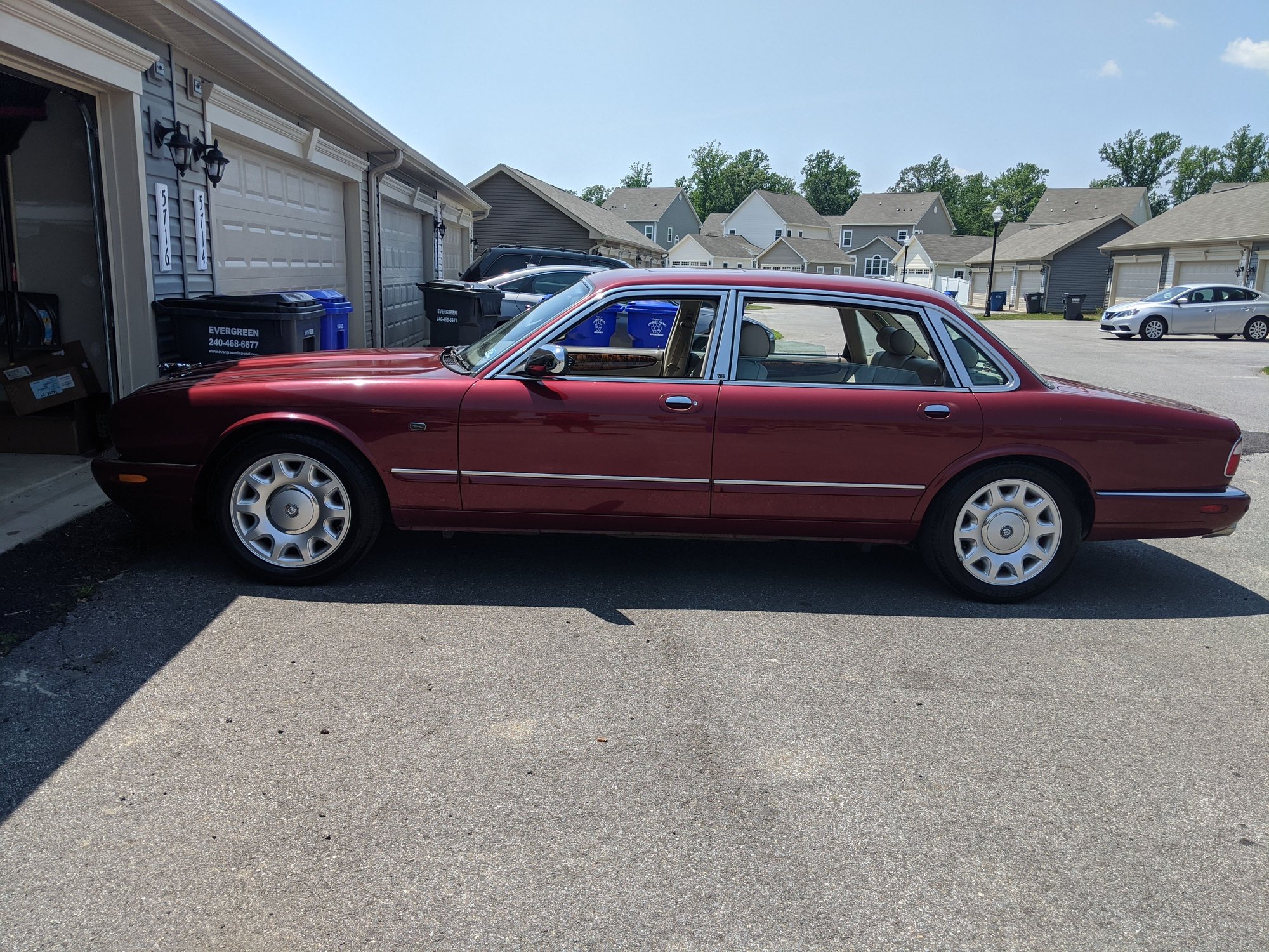 2003 Jaguar Vanden Plas - 2003 Jaguar Super V8 - Used - VIN SAJDA25B13MF57540 - 145,000 Miles - 8 cyl - 2WD - Automatic - Sedan - Silver - Upper Marlboro, MD 20772, United States