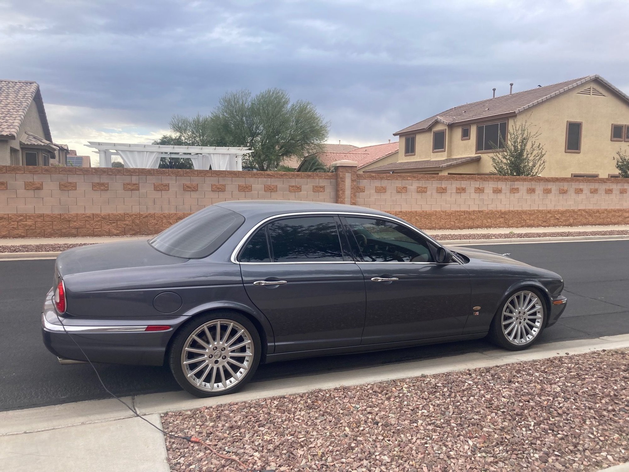 2006 Jaguar XJR - 2006 XJR parts car, any interest? - Used - VIN 01233333333333333 - 122,000 Miles - 8 cyl - 2WD - Automatic - Sedan - Gray - Surprise, AZ 85379, United States