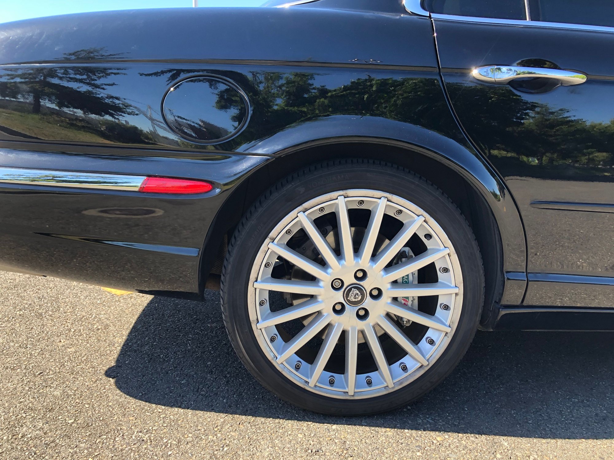 2004 Jaguar XJR - 2004 XJR for Sale - Used - VIN SAJWA73B34TG19553 - 143,000 Miles - 8 cyl - 2WD - Automatic - Sedan - Black - Seattle, WA 98188, United States