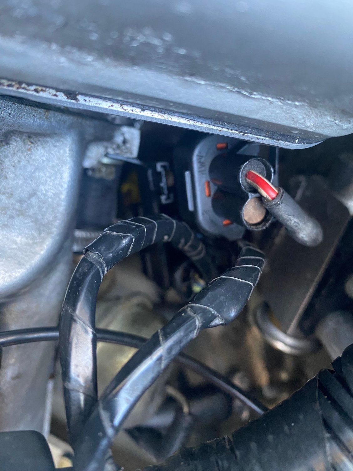 These connectors are next to the broken hose