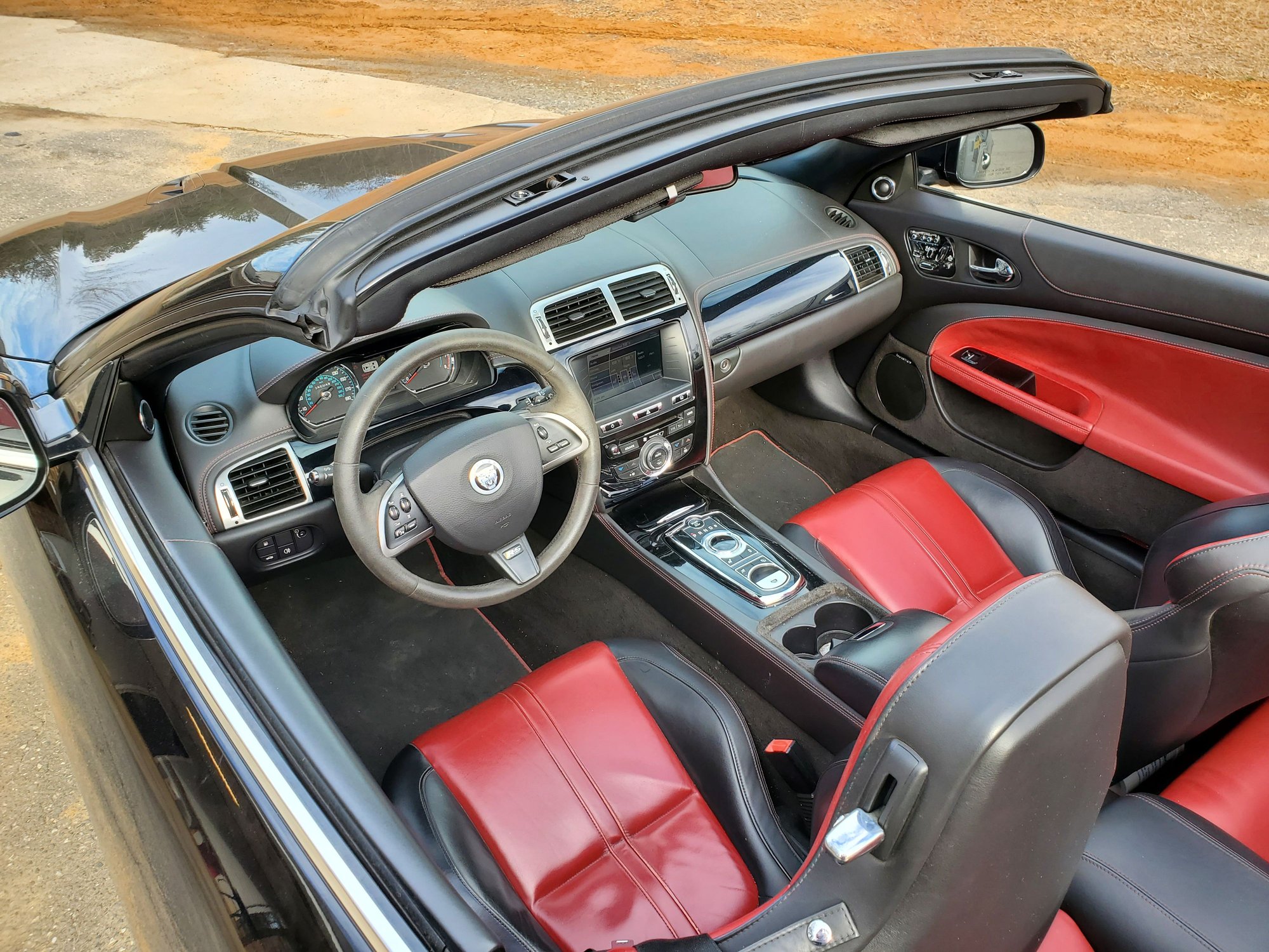 2013 Jaguar XKR-S - 2013 Jaguar XKR-S Convertible Black - Used - VIN sajwa4ja8dmb48969 - 24,000 Miles - 8 cyl - 2WD - Automatic - Convertible - Black - Cherryville, NC 28021, United States