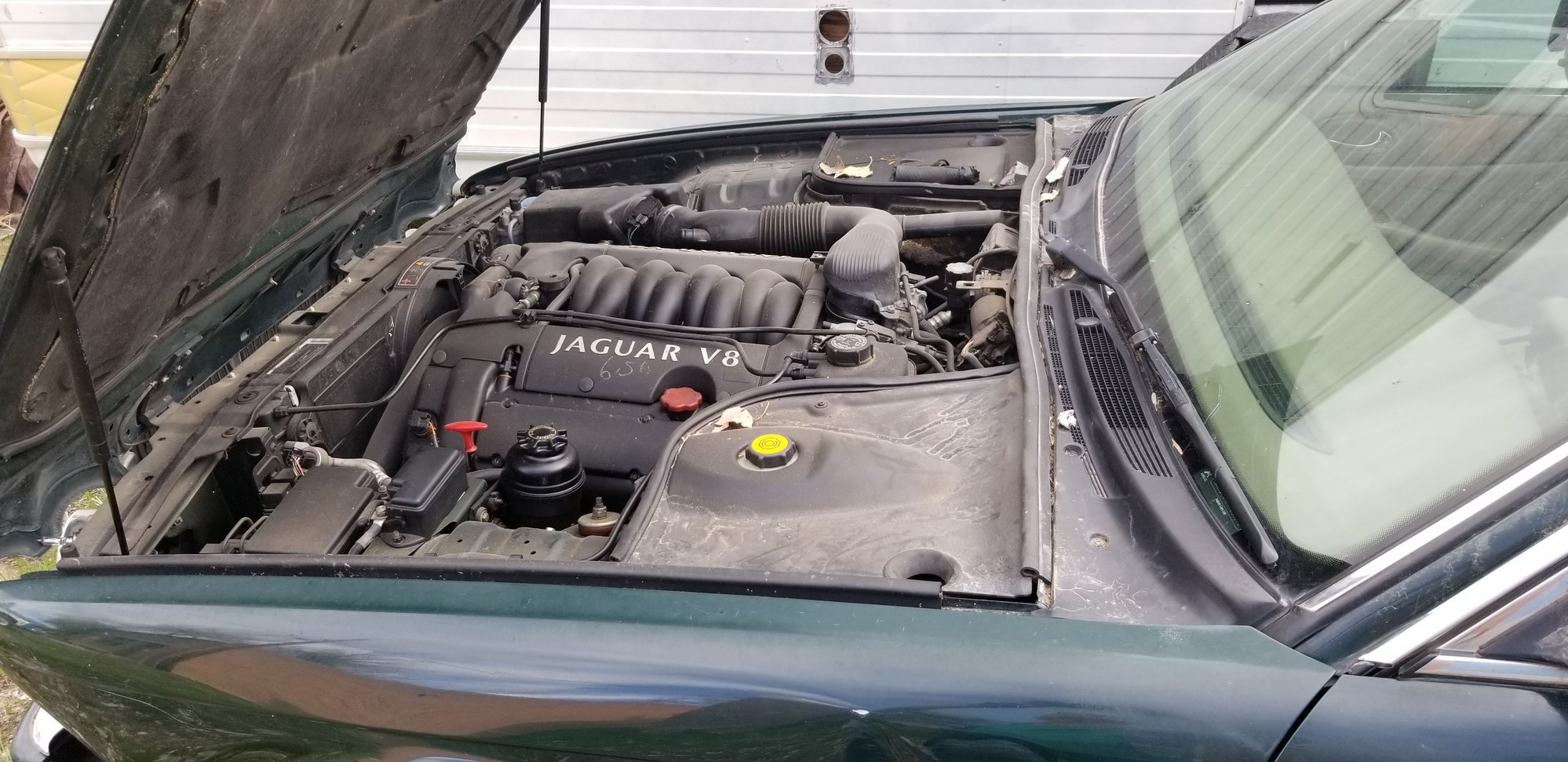 1998 Jaguar XJ8 - An opportunity - Used - VIN SAJHX6241WC822249 - 101,835 Miles - 8 cyl - 2WD - Automatic - Sedan - Black - Thermopolis, WY 82443, United States