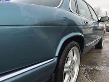 Hit whilst parked up for 3 bad days of snow n ice and came out to this !!