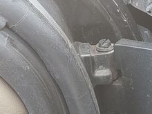 Driver door this type bolt.
