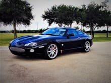 2005 Jaguar XKR Coupe - with Clear Side Marker and Repeater Lens