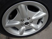 Front wheel with 6mm spacer and bearing dust cap lurking inside wheel bore