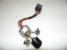 Headlight switch showing release button