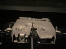 After Double Close, but dont works after Close the trunk. I have to Push it down