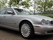 Garage - Jaguar Super V8