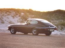 P2R28133 on beach - 1985