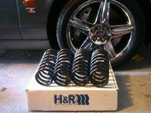 h and r springs