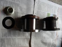 Here's the new coupling alongside the old one. I understand the oil seal might be available separately but there was light scoring on the sleeve on the old coupling where the oil seal lip sits so I'm glad I went for the new coupling option.