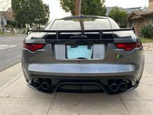 After the soft fitting, parts will be removed and sent to the painter. I'm still debating if I should paint the lower wind deflector or not (I kinda dig it in black) ......