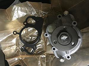 Engine - Internals - Default Genuine water pump AJ88912 1998-2009 v8 4.0L 4.2L - New - 1998 to 2009 Jaguar XJ - 1997 to 2009 Jaguar XK - 2009 to 2010 Jaguar XF - 1999 to 2008 Jaguar S-Type - Burbank, CA 91504, United States