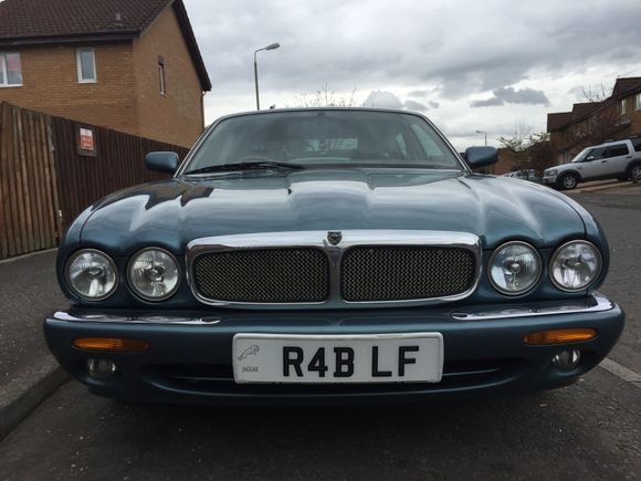 Although you may not notice the regy plate had been stood on on the way up onto the bonnet and bent the screws downwards to the right so that had to go too !!
I WILL POST SOME PICTURES OF HOW ITS SITTING NOW :}
Thanks for reading.